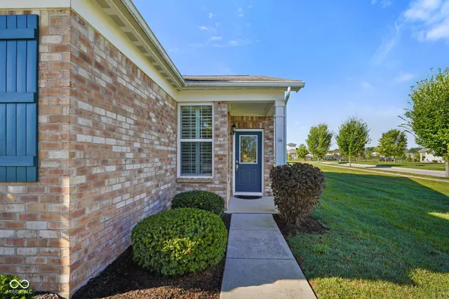 $399,000 | 4955 Dahlia Drive, Plainfield, IN 46168