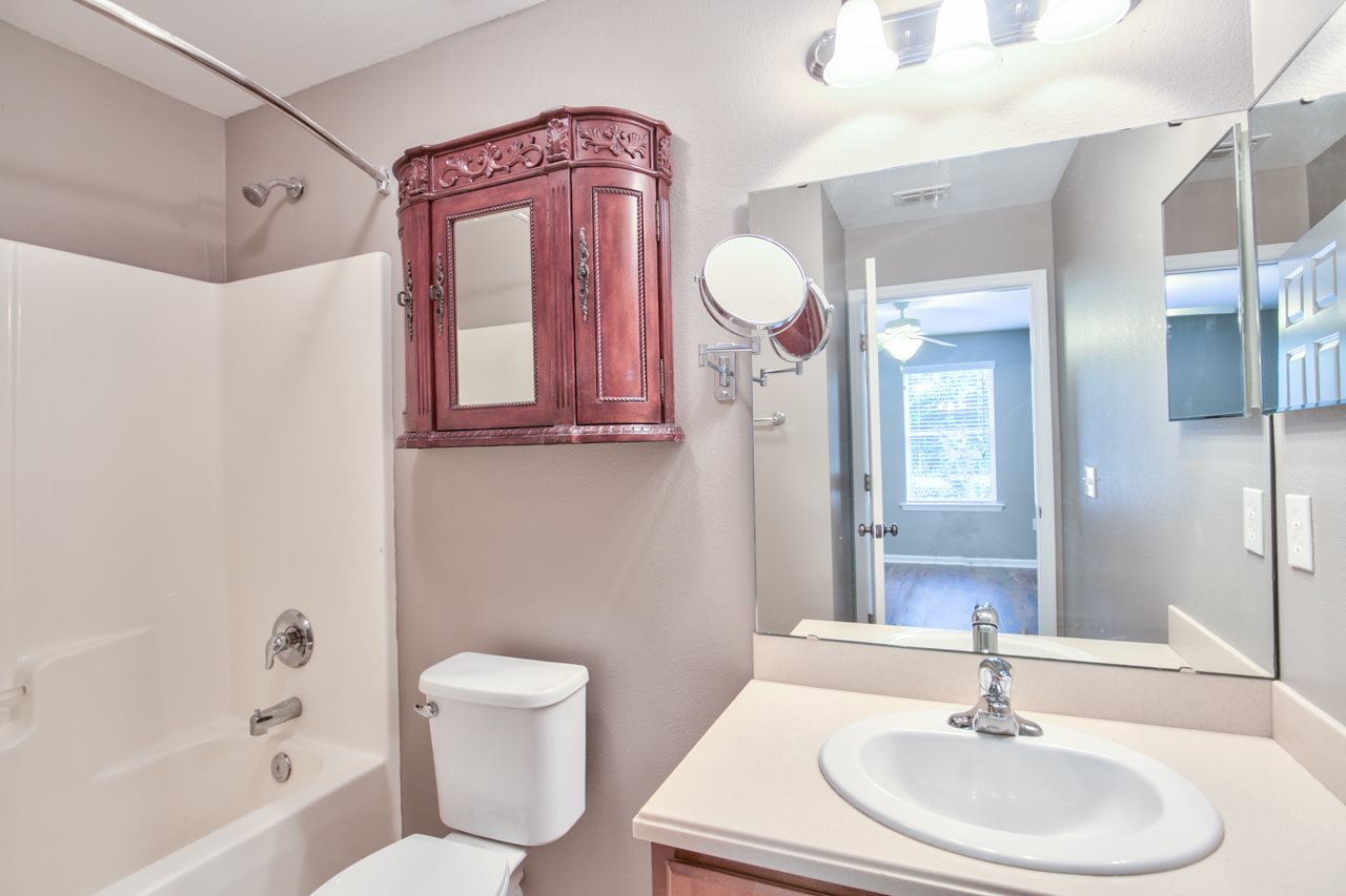 1655 Quazar Road Tallahassee, FL 32311 - Photo 3 of 35