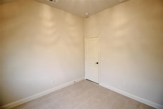 $2,700 | 1532 Reagan Avenue, Waxahachie, TX 75165