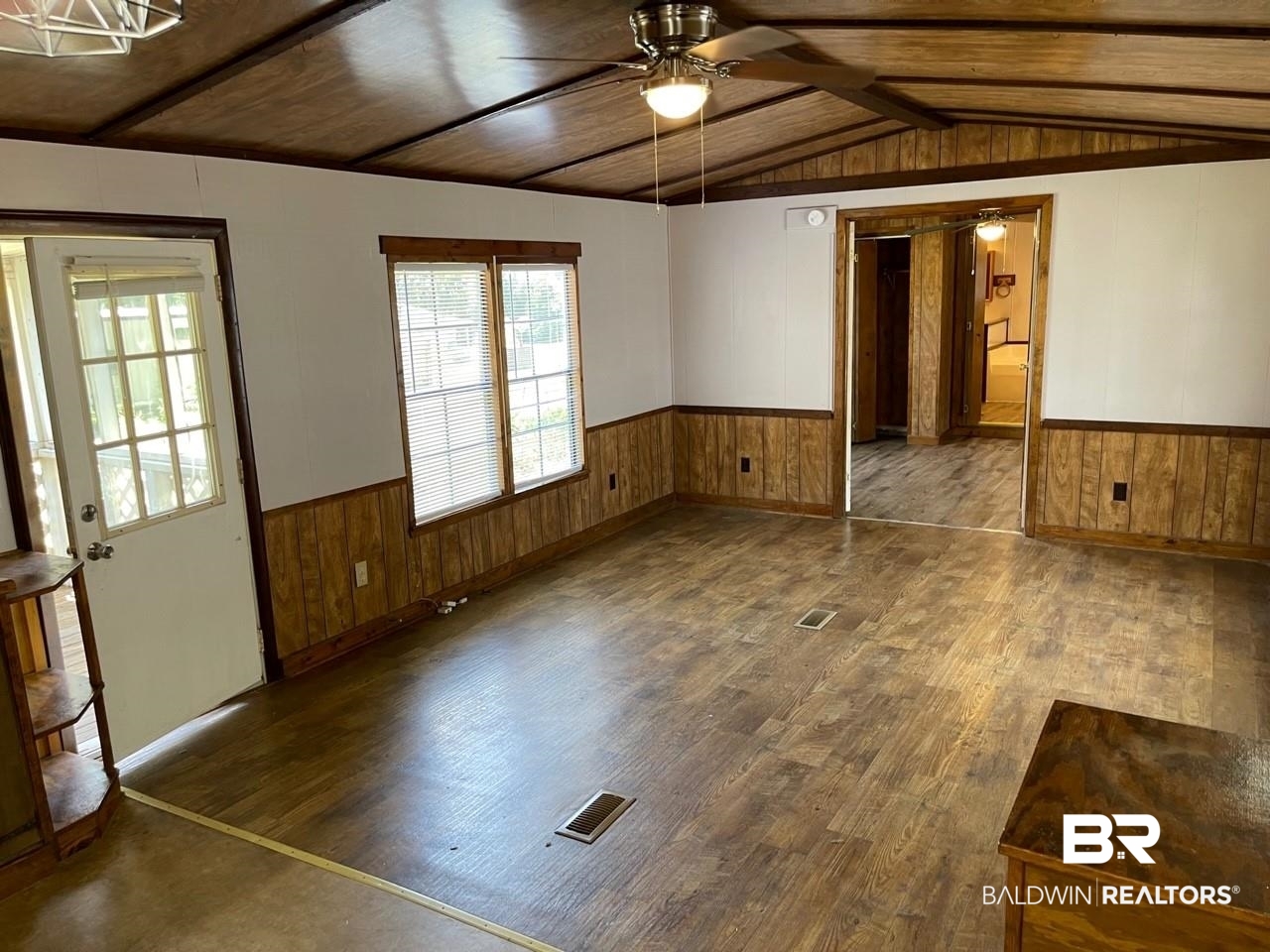 9305 Bay Pnes Road Elberta, AL 36530 - Photo 17 of 32 Gallery Image 17