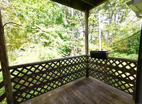 $240,000 | 113 Union Street, Unit Z, Deep River, CT 06417