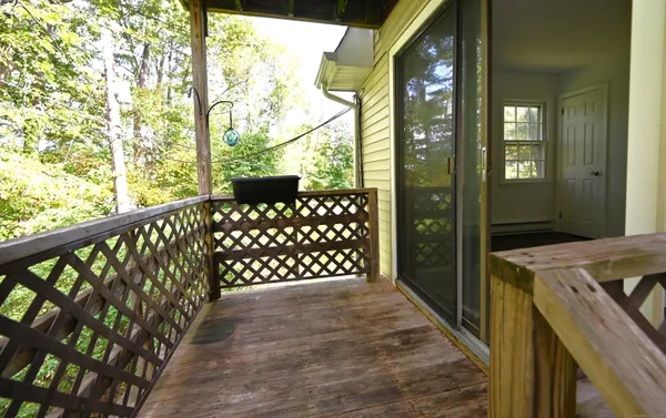 $240,000 | 113 Union Street, Unit Z, Deep River, CT 06417