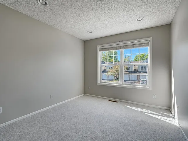 $329,000 | 9260 Merrimac Lane North, Maple Grove, MN 55311