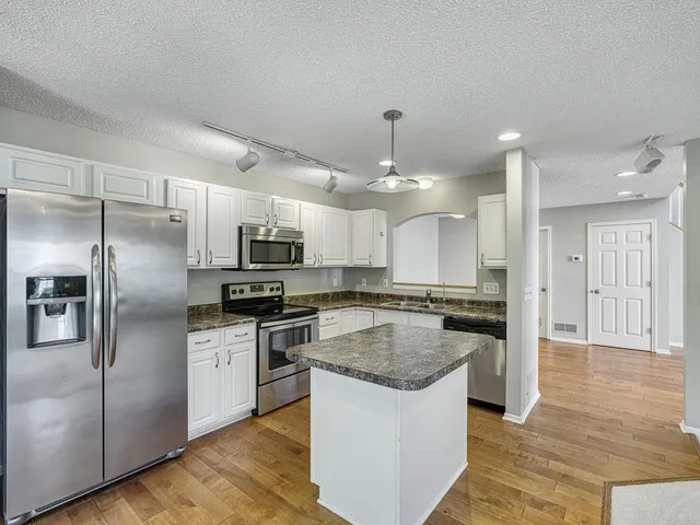 $329,000 | 9260 Merrimac Lane North, Maple Grove, MN 55311