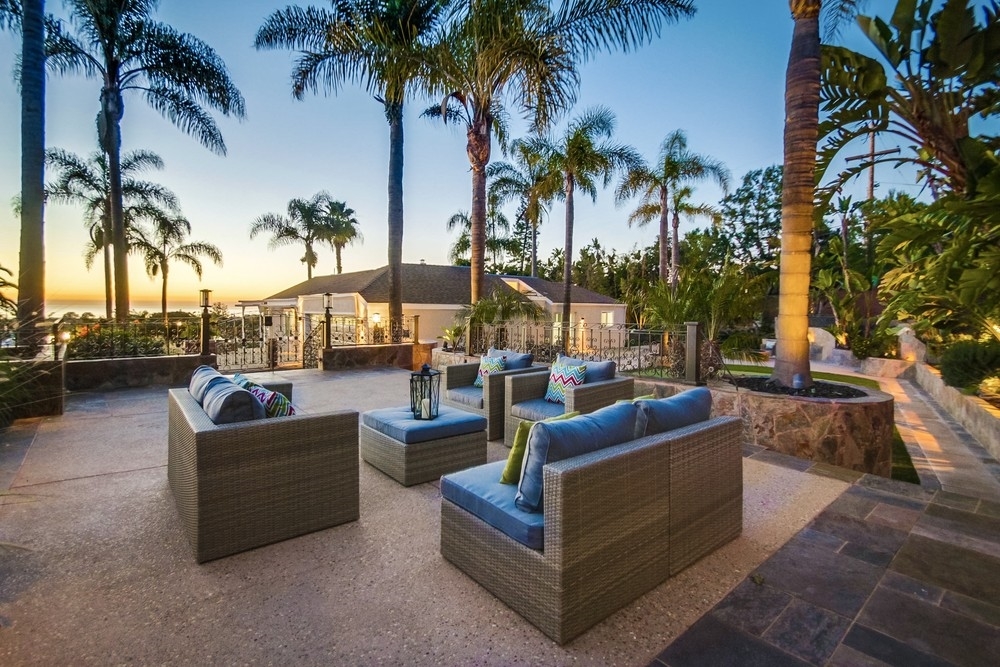 1453 Rainbow Ridge Lane Encinitas, CA 92024 - Photo 5 of 19