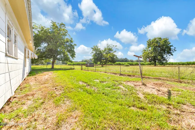 $320,000 | 3129 Highway 338, Abbeville, LA 70510