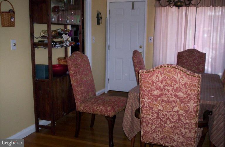 2602 Kings Ridge Road Parkville, MD 21234 - Photo 2 of 9 Dining Area