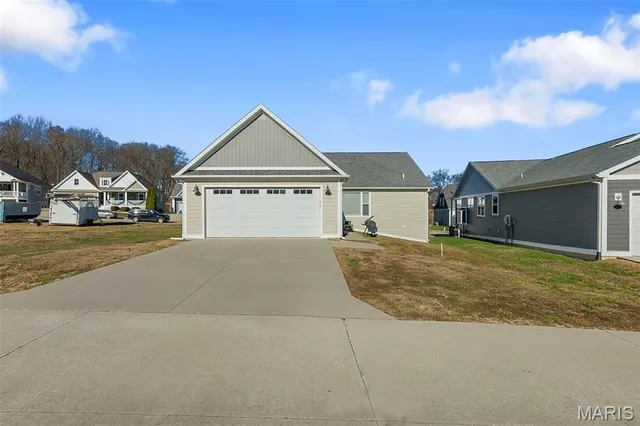 $490,000 | 2972 Pine Hill Spur, Cape Girardeau, MO 63701