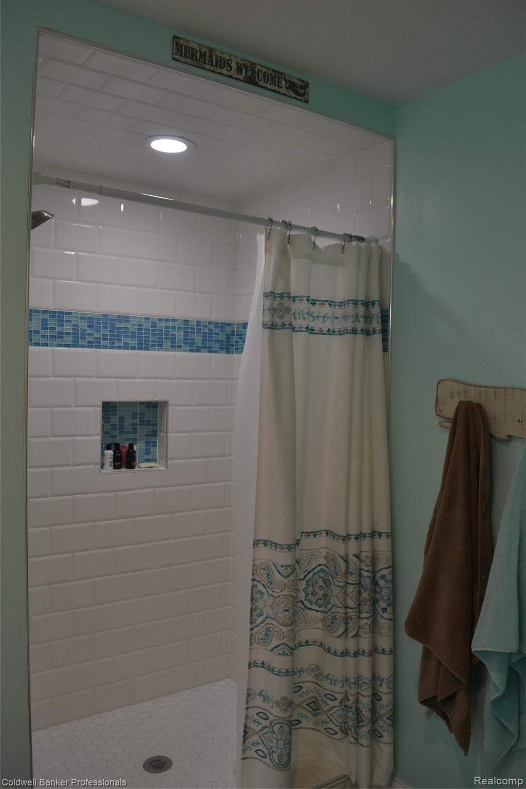 2321 King Road Lapeer, MI 48446 - Photo 41 of 59 DSC_0444.JPG