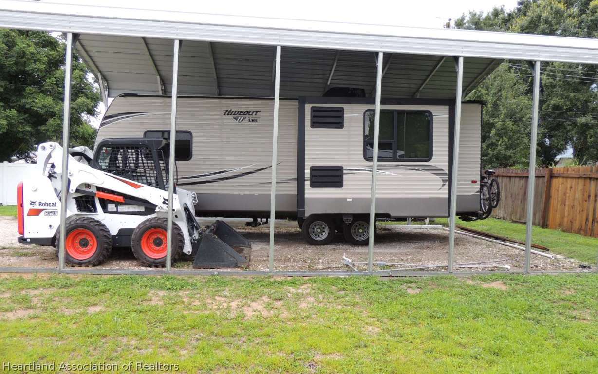 118 Spring Garden Road Sebring, FL 33870 - Photo 16 of 19 18 x 30 RV Parking