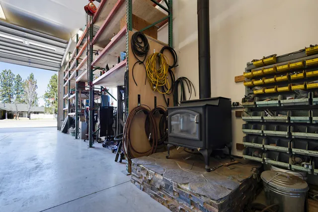 a view of entryway and hall