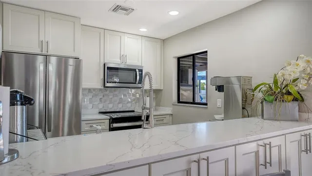 $519,000 | 5039 Kestral Park Drive, Unit 67, Sarasota, FL 34231