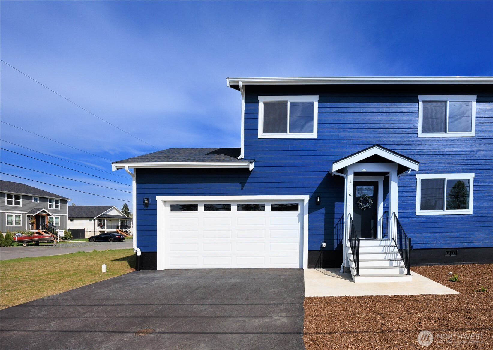 1116 Sumas Avenue, Unit 1 Sumas, WA 98295 - Photo 2 of 25