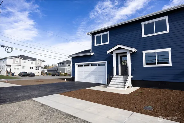 $425,000 | 1116 Sumas Avenue, Unit 1, Sumas, WA 98295