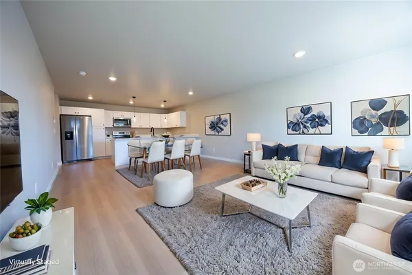 $425,000 | 1116 Sumas Avenue, Unit 1, Sumas, WA 98295