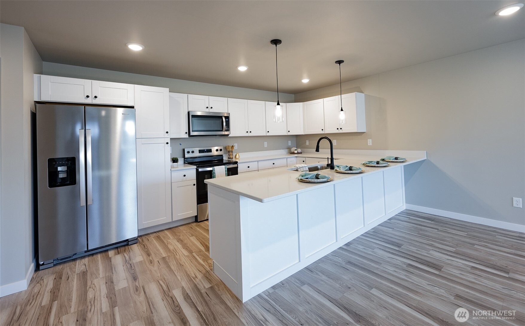 1116 Sumas Avenue, Unit 1 Sumas, WA 98295 - Photo 8 of 25