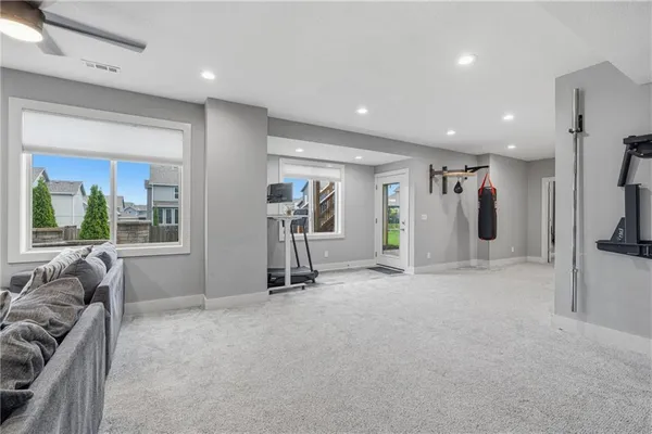 $579,000 | 10015 North Richmond Avenue, Kansas City, MO 64157