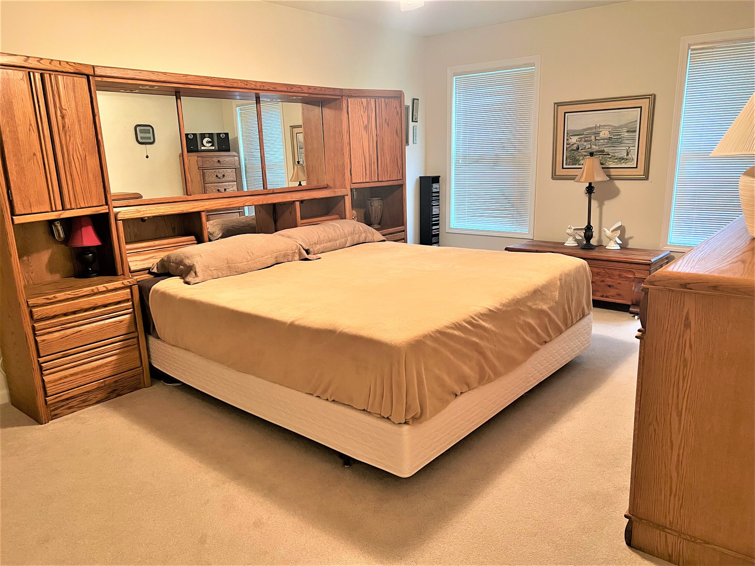 6022 Stratton Court Columbus, IN 47203 - Photo 16 of 19 Gallery Image 16