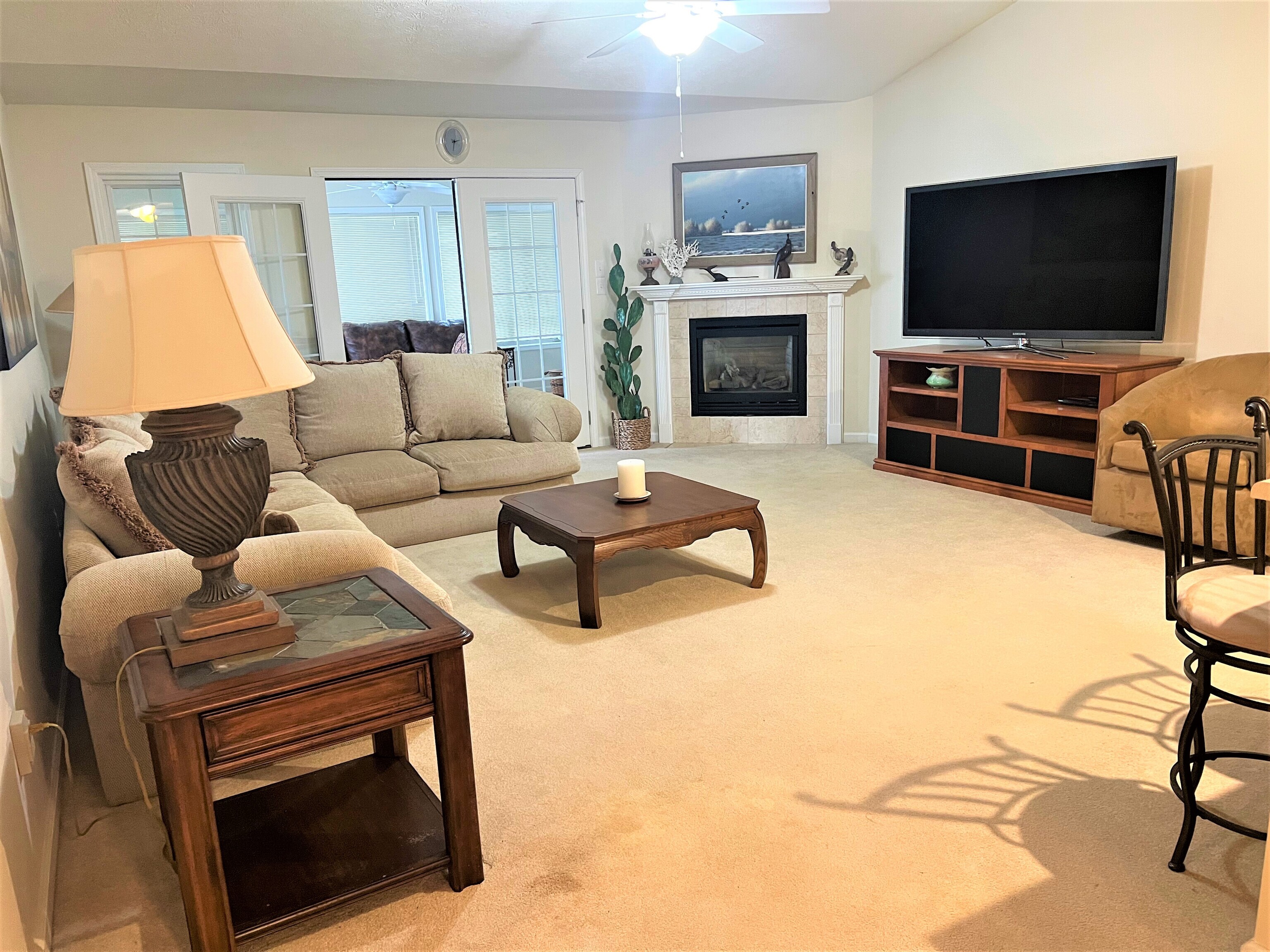 6022 Stratton Court Columbus, IN 47203 - Photo 4 of 19 Gallery Image 4