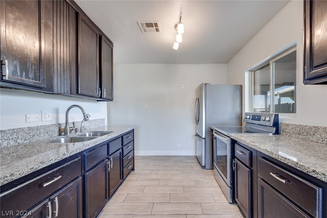 22 Utah Way Henderson, NV 89015 - Photo 26 of 64