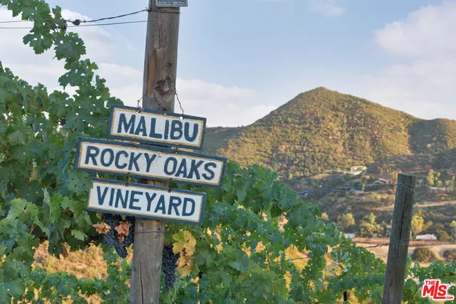 $12,995,000 | 340 Kanan Dume Road, Malibu, CA 90265