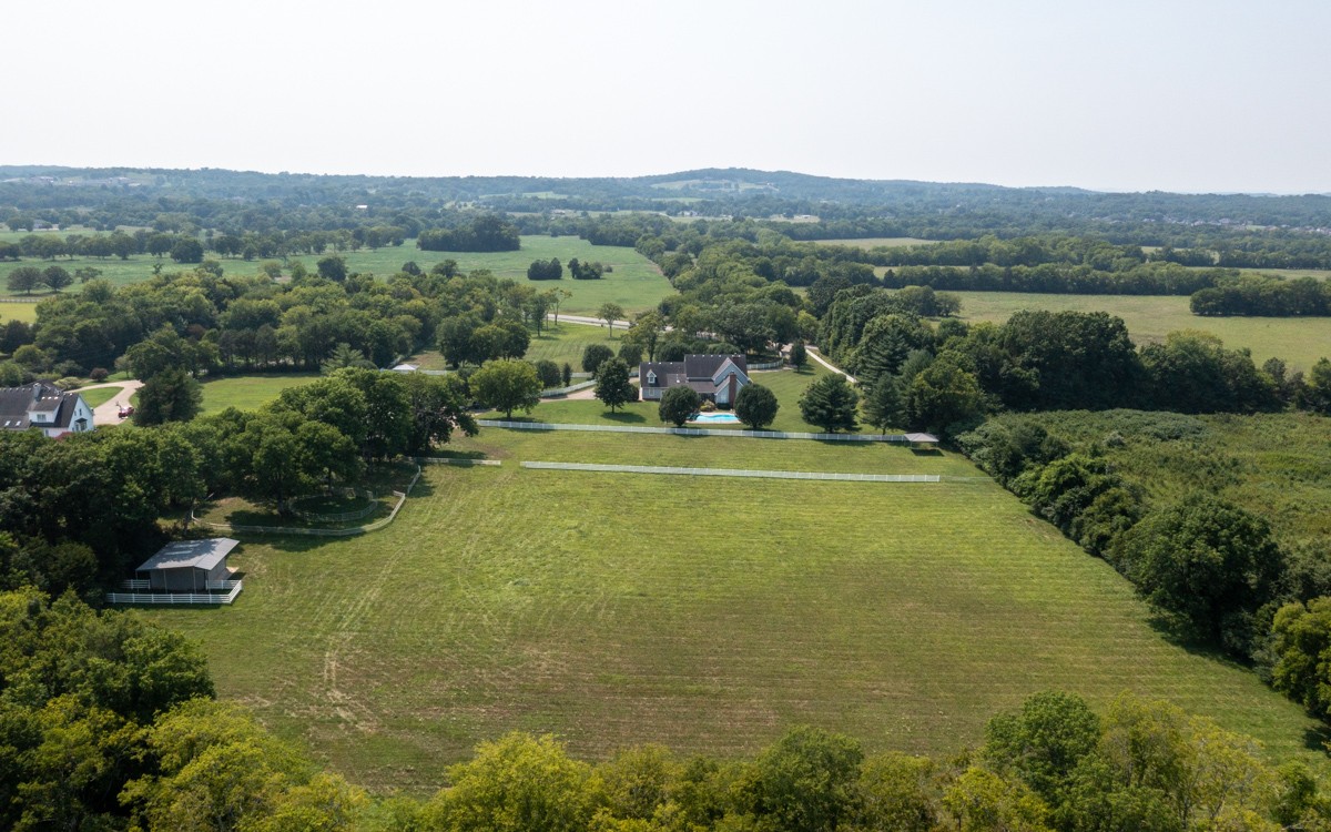519 Maple Hill Road Lebanon, TN 37087 - Photo 48 of 49 a view of a town with mountains in the background