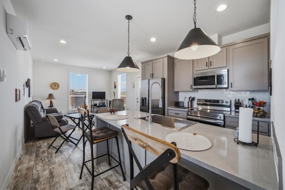 2177 South Estrella Road Golden Valley, AZ 86413 - Photo 8 of 36