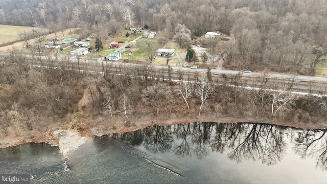 a close view of water heater