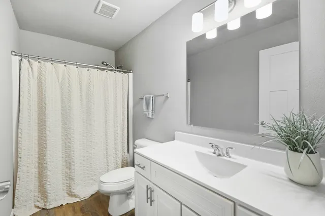 $329,900 | 1969 North Windsor Avenue, Cottage Grove, WI 53527