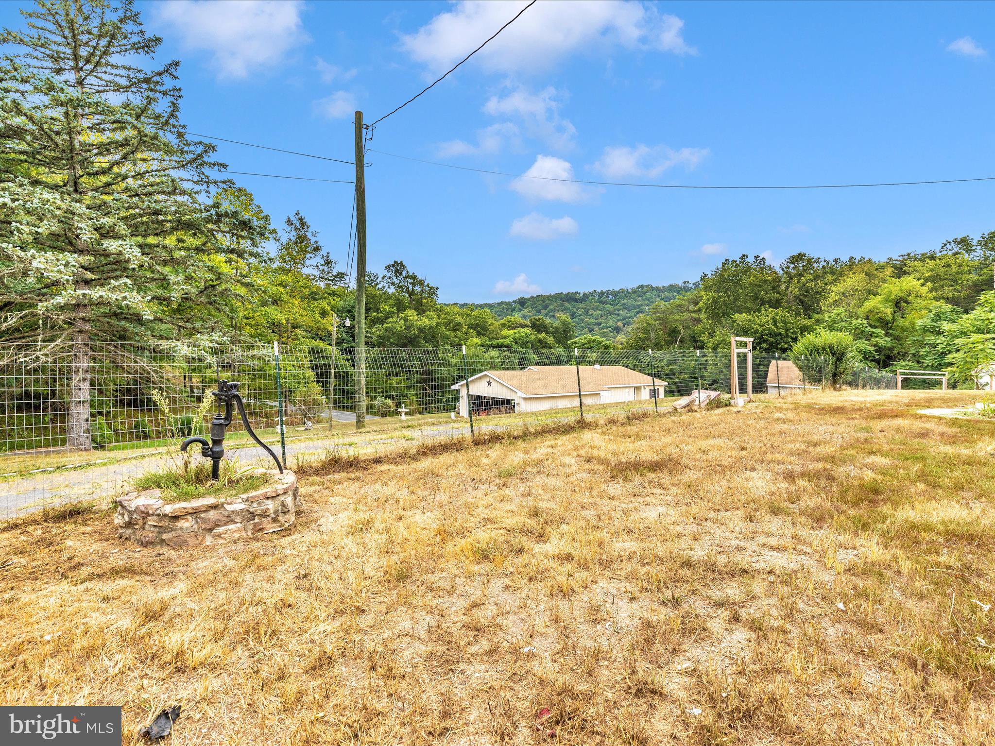 6 Myers Trail Berkeley Springs, WV 25411 - Photo 30 of 39 a view of an ocean