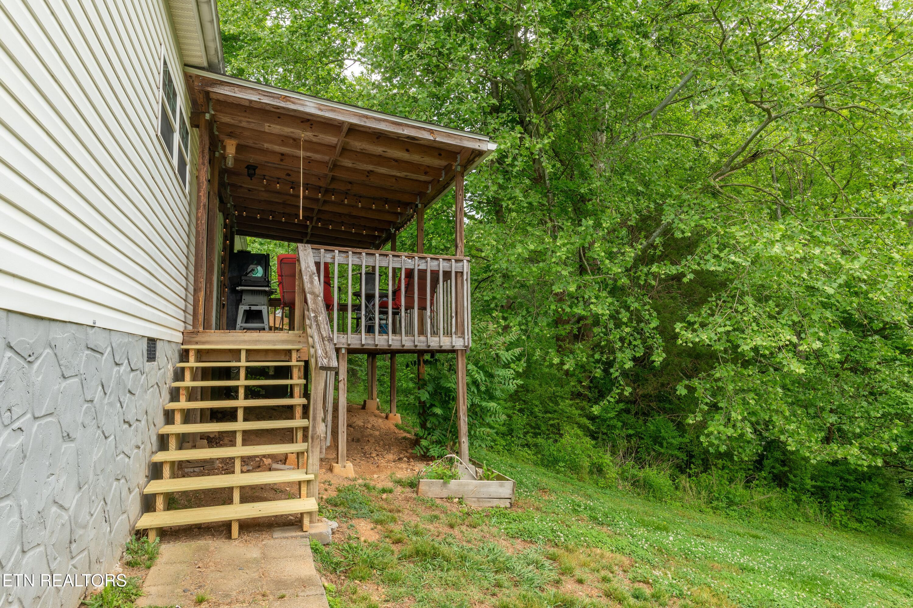 186 Blacks Ferry Road Knoxville, TN 37931 - Photo 27 of 30 186_Blacksferry-28