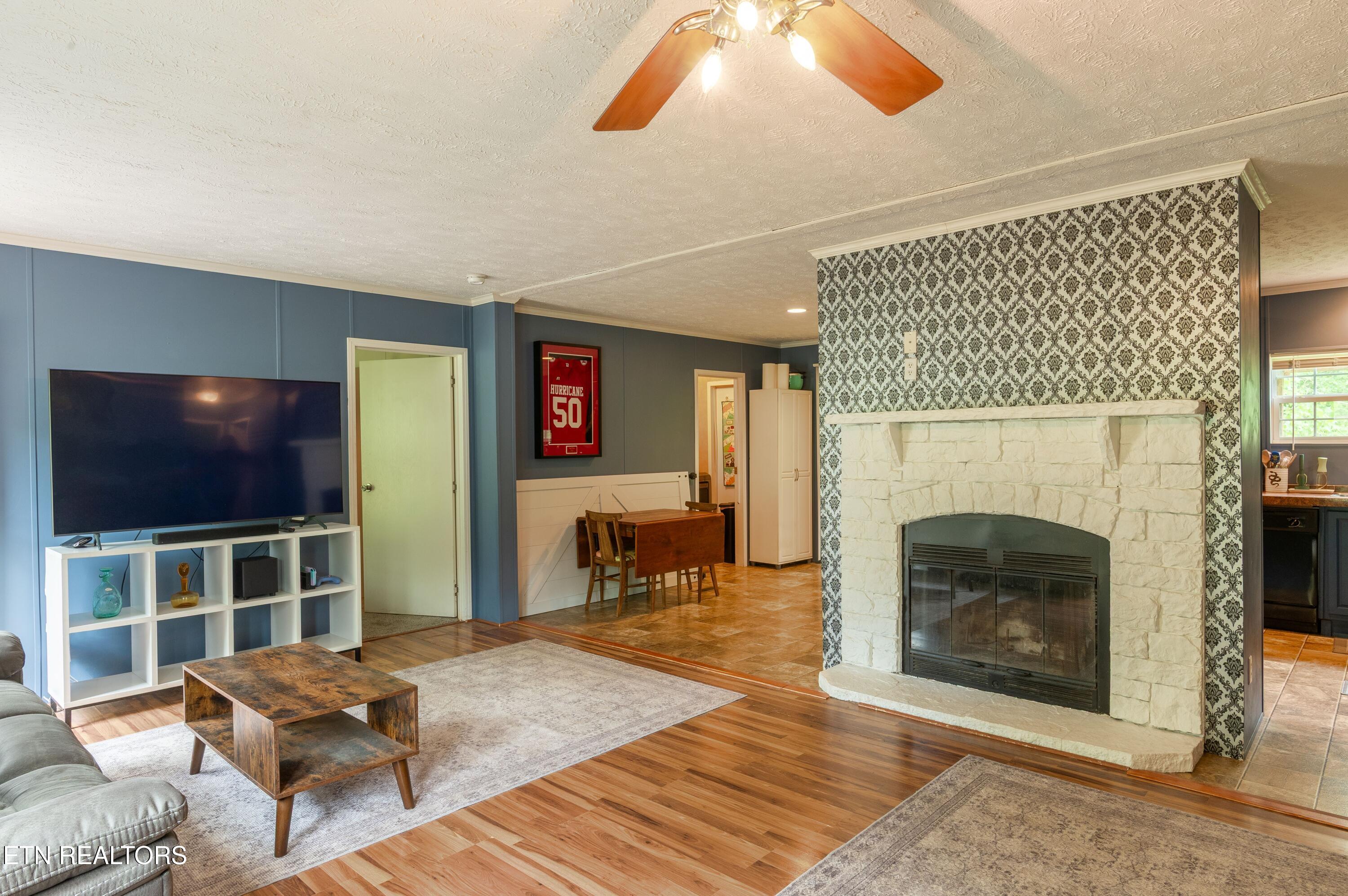 186 Blacks Ferry Road Knoxville, TN 37931 - Photo 6 of 30 186_Blacksferry-4