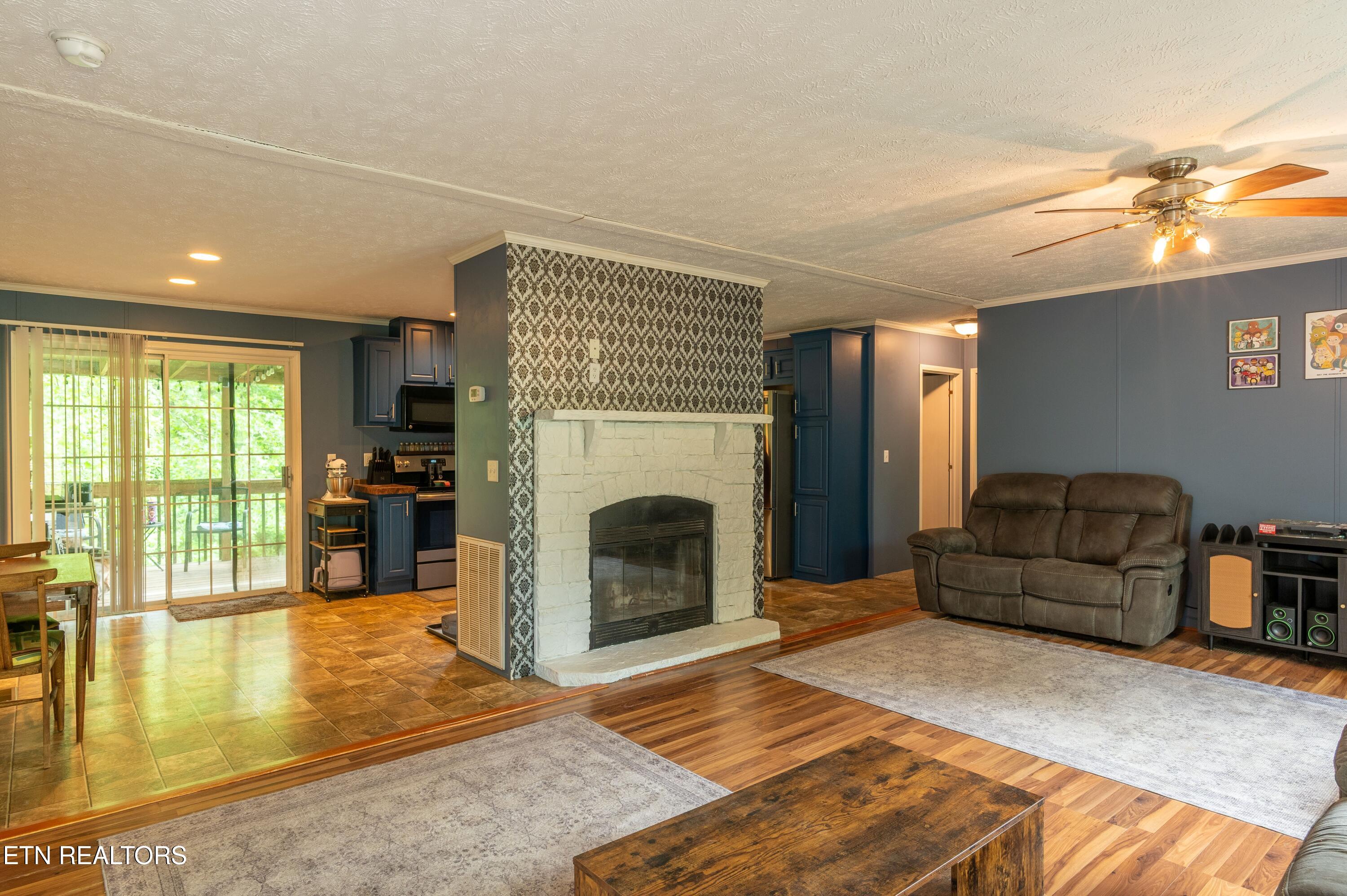 186 Blacks Ferry Road Knoxville, TN 37931 - Photo 7 of 30 186_Blacksferry-3