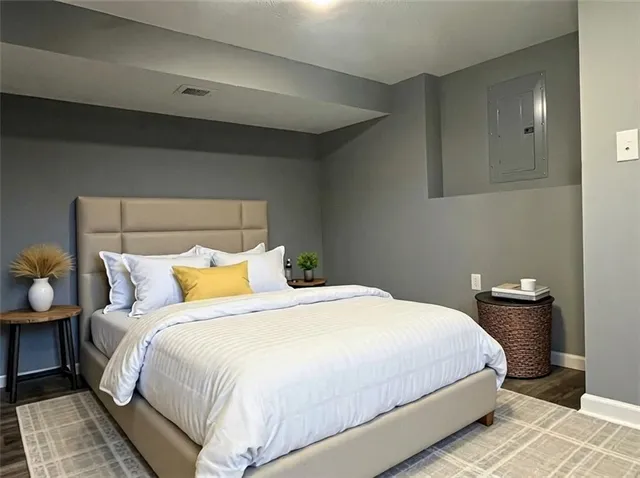 $450,000 | 7412 North Strathbury Avenue, Kansas City, MO 64151