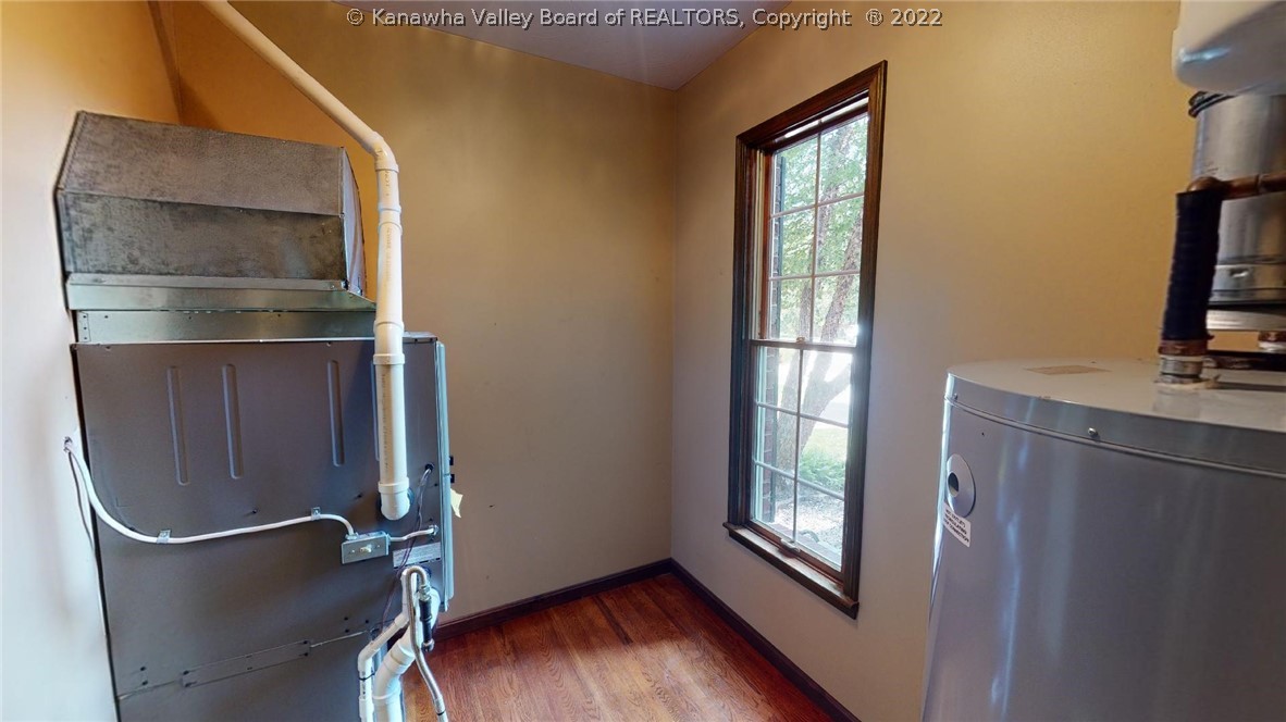 2013 Crestmont Road Hurricane, WV 25526 - Photo 11 of 44 Gallery Image 11