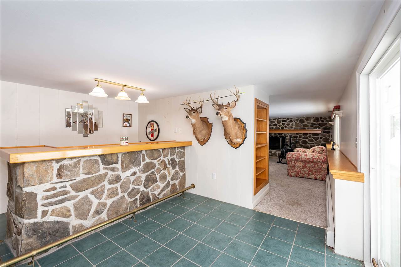 53 Naticook Road Merrimack, NH 03054 - Photo 23 of 38