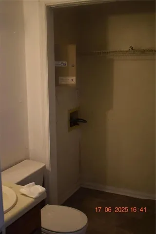 a bathroom with a toilet
