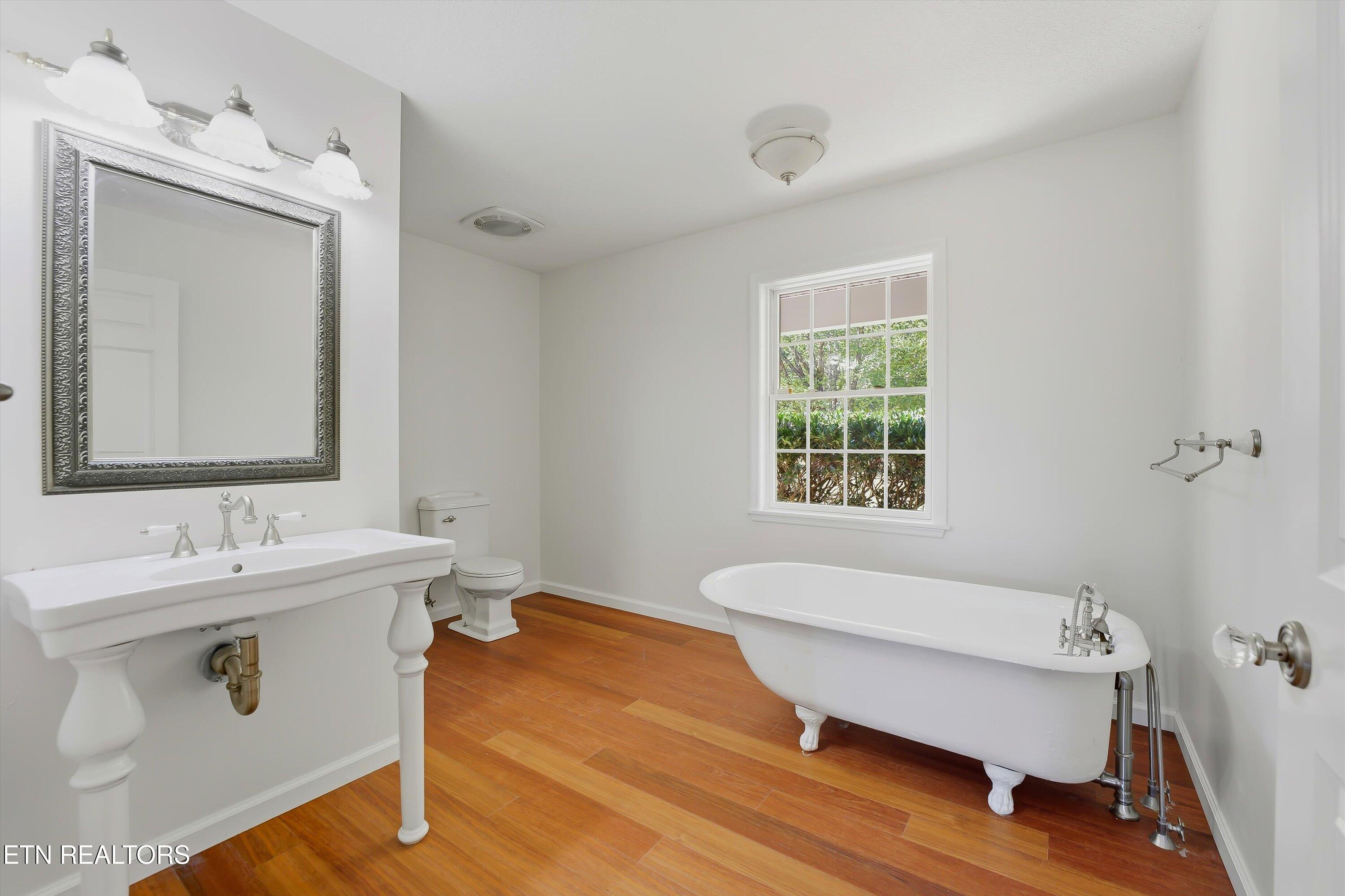 7112 Warren Lane Corryton, TN 37721 - Photo 20 of 60 21-7112 Warren Ln-20