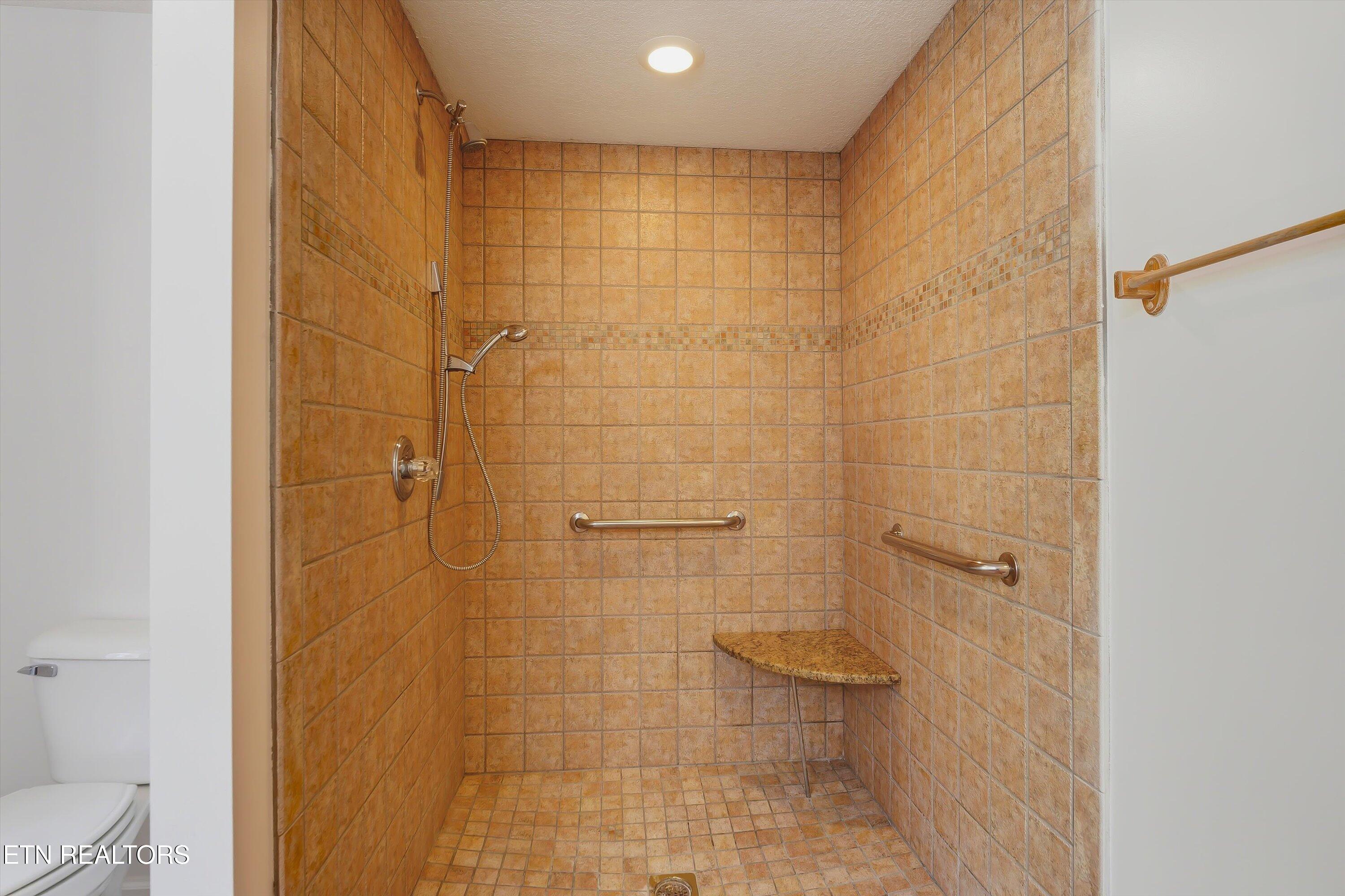 7112 Warren Lane Corryton, TN 37721 - Photo 24 of 60 25-7112 Warren Ln-24