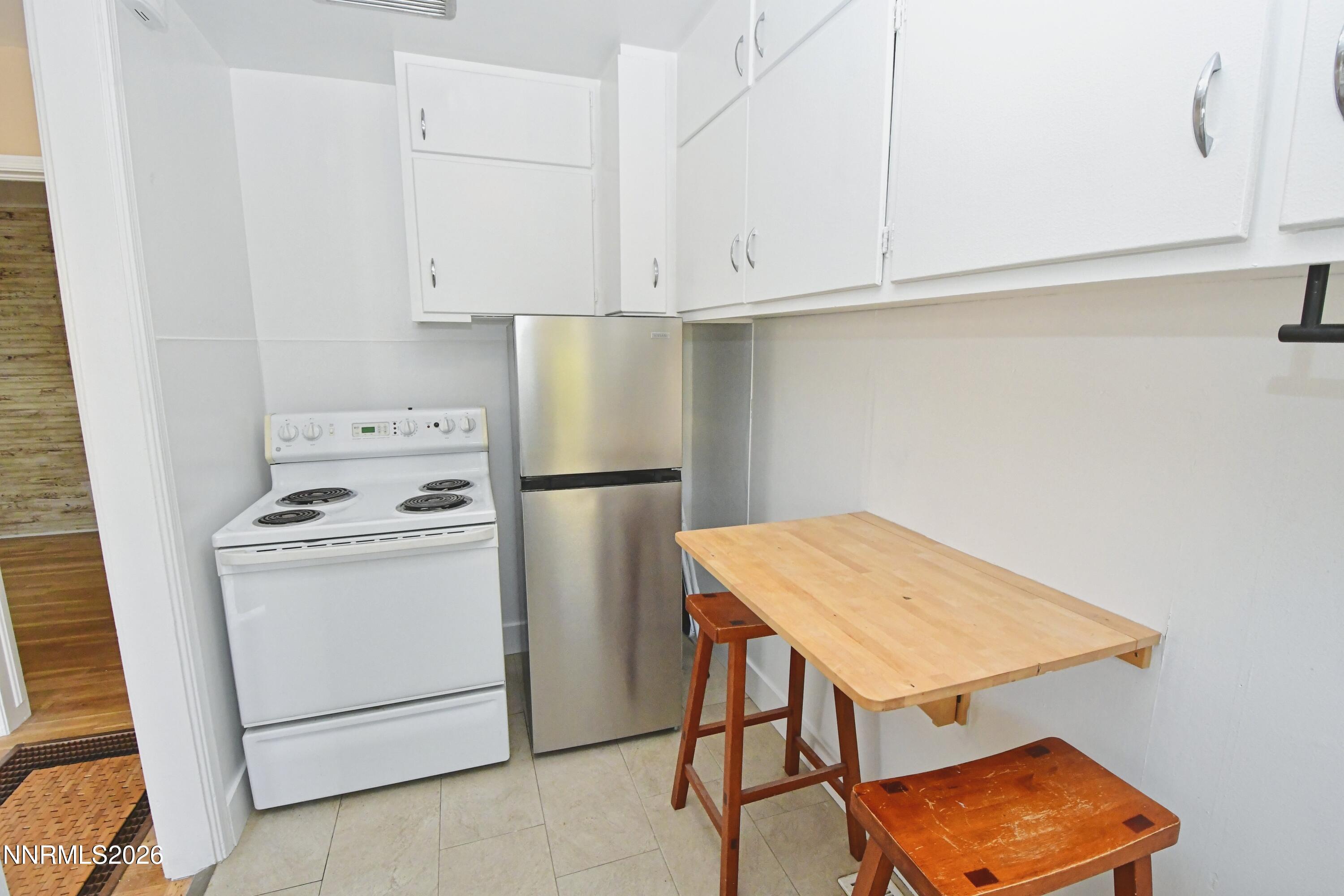 536 La Rue Avenue, Unit 3 Reno, NV 89509 - Photo 5 of 13 DSC_2064