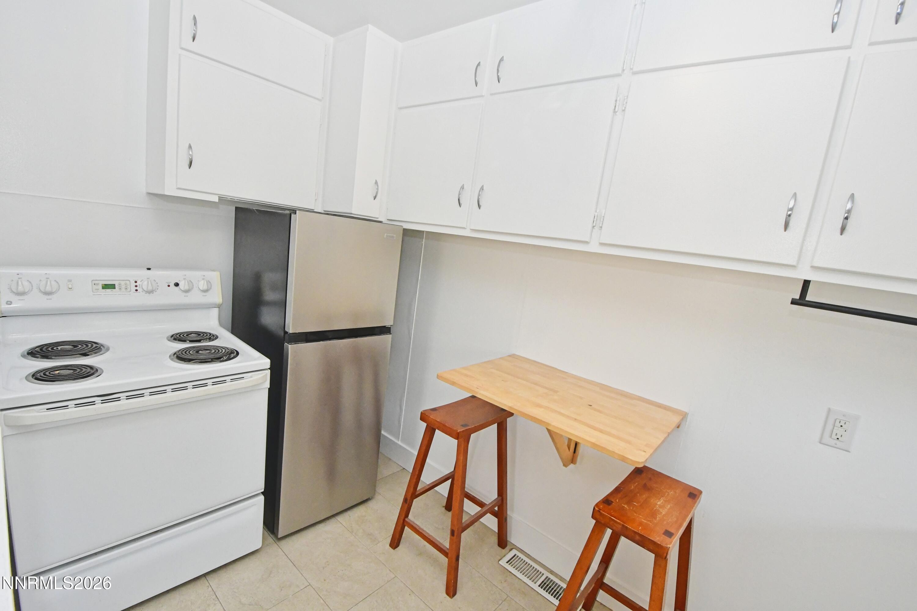 536 La Rue Avenue, Unit 3 Reno, NV 89509 - Photo 7 of 13 DSC_2065