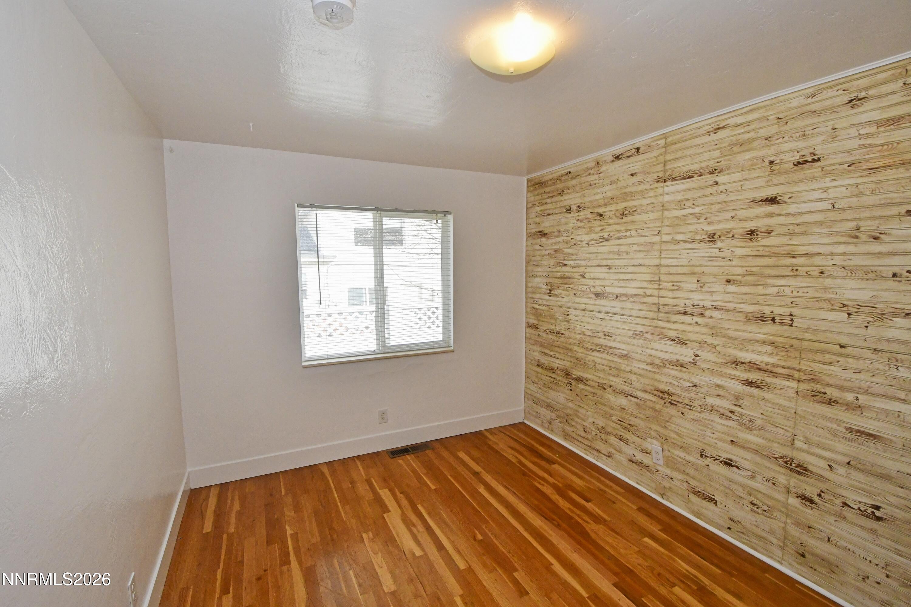 536 La Rue Avenue, Unit 3 Reno, NV 89509 - Photo 9 of 13 DSC_2060