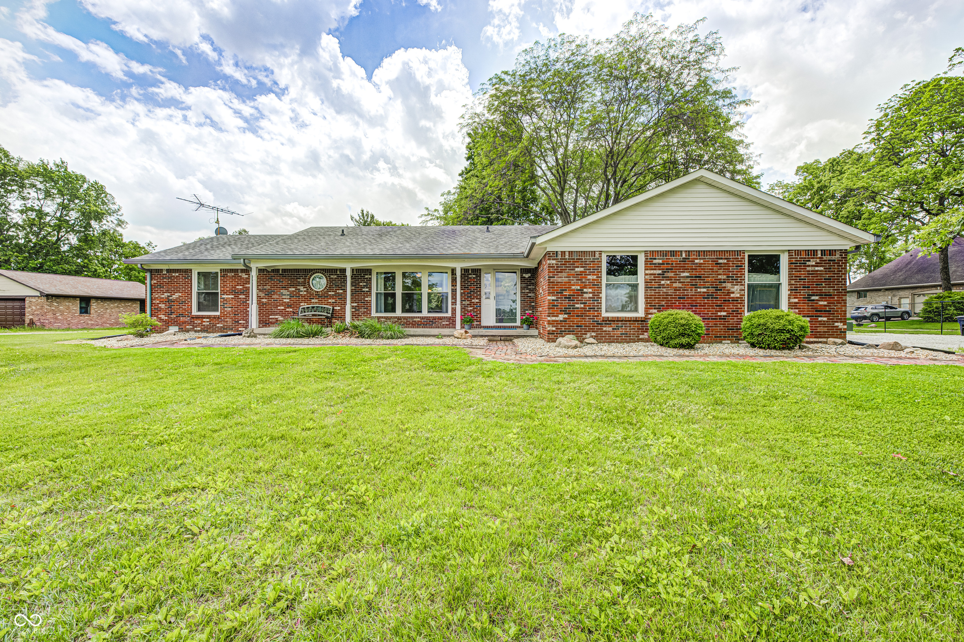 9557 Shelbyville Road Indianapolis, IN 46259 - Photo 1 of 46