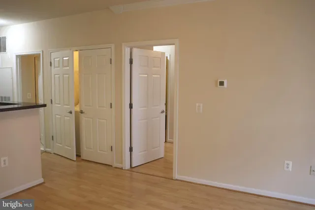 $309,000 | 3820 Lightfoot Street, Unit 316, Chantilly, VA 20151