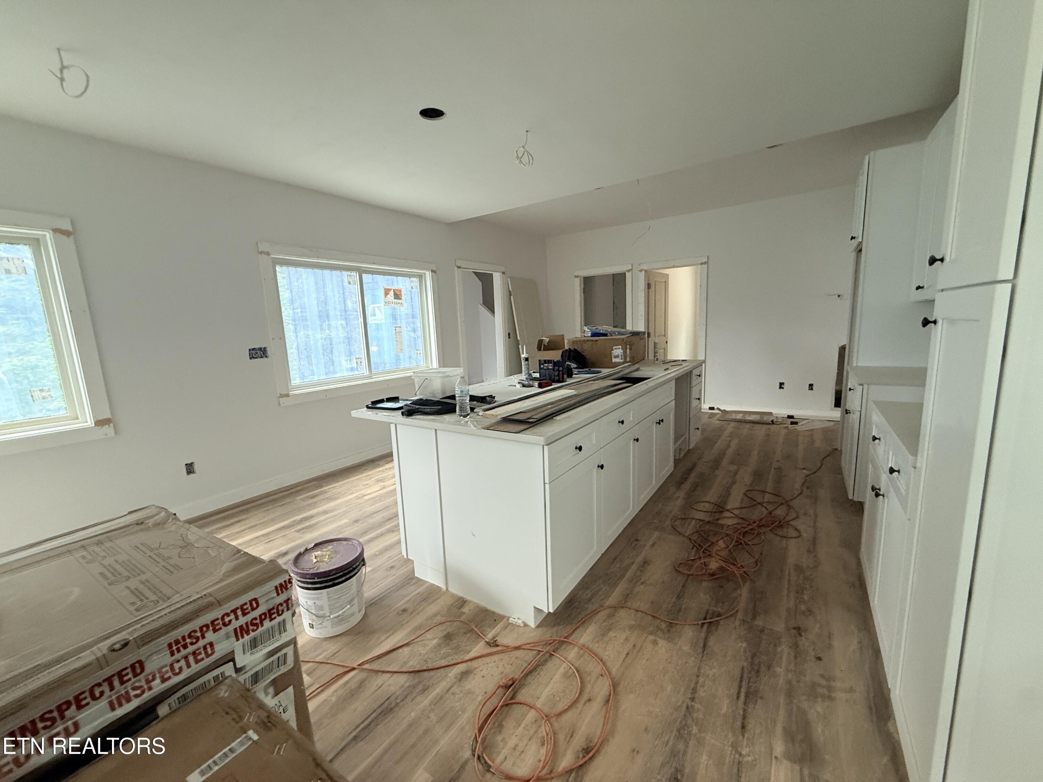 985 Joe Ridge Road Celina, TN 38551 - Photo 5 of 20