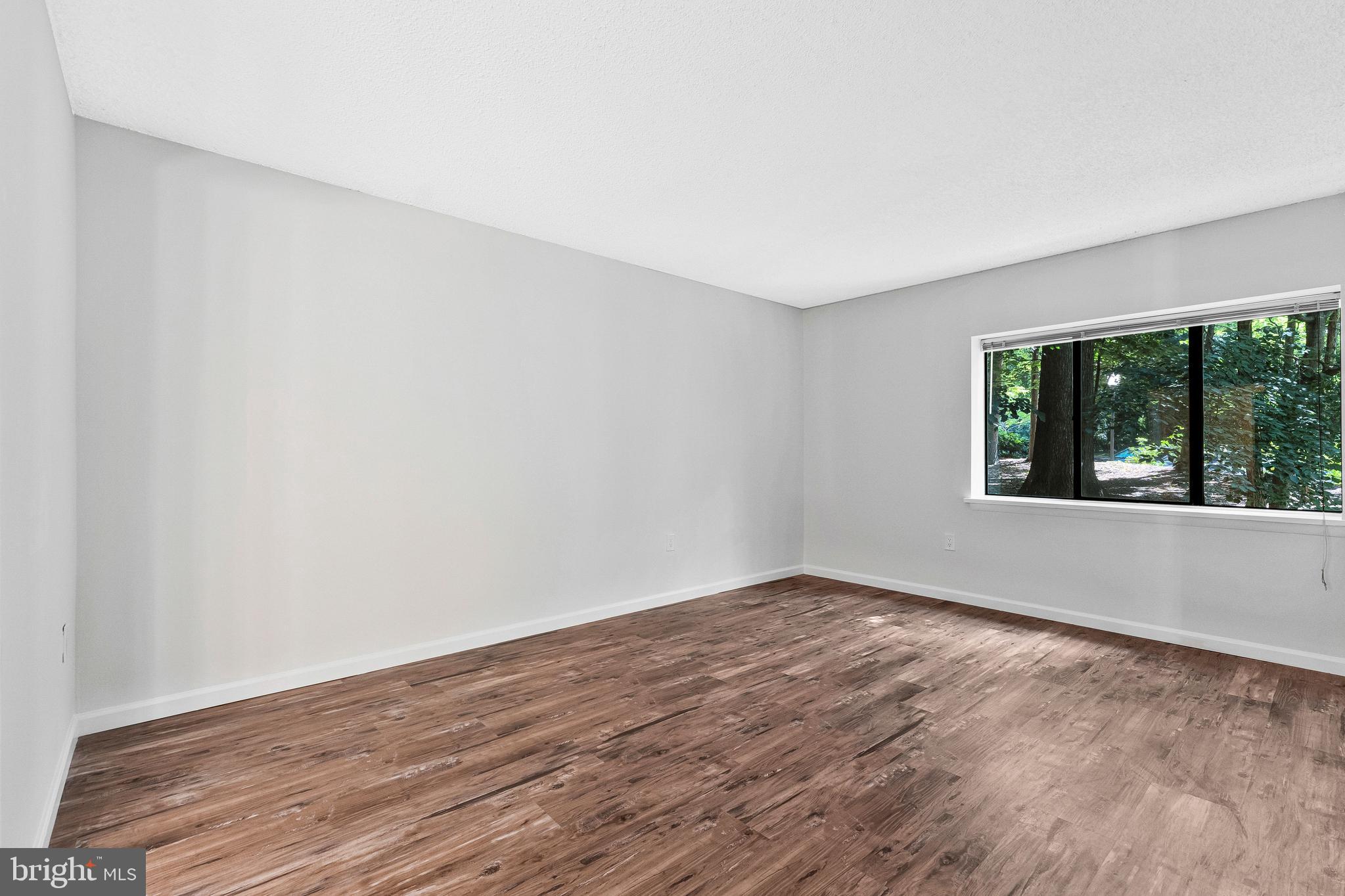 2210 Springwood Drive, Unit 107 Reston, VA 20191 - Photo 14 of 26 Primary Bedroom