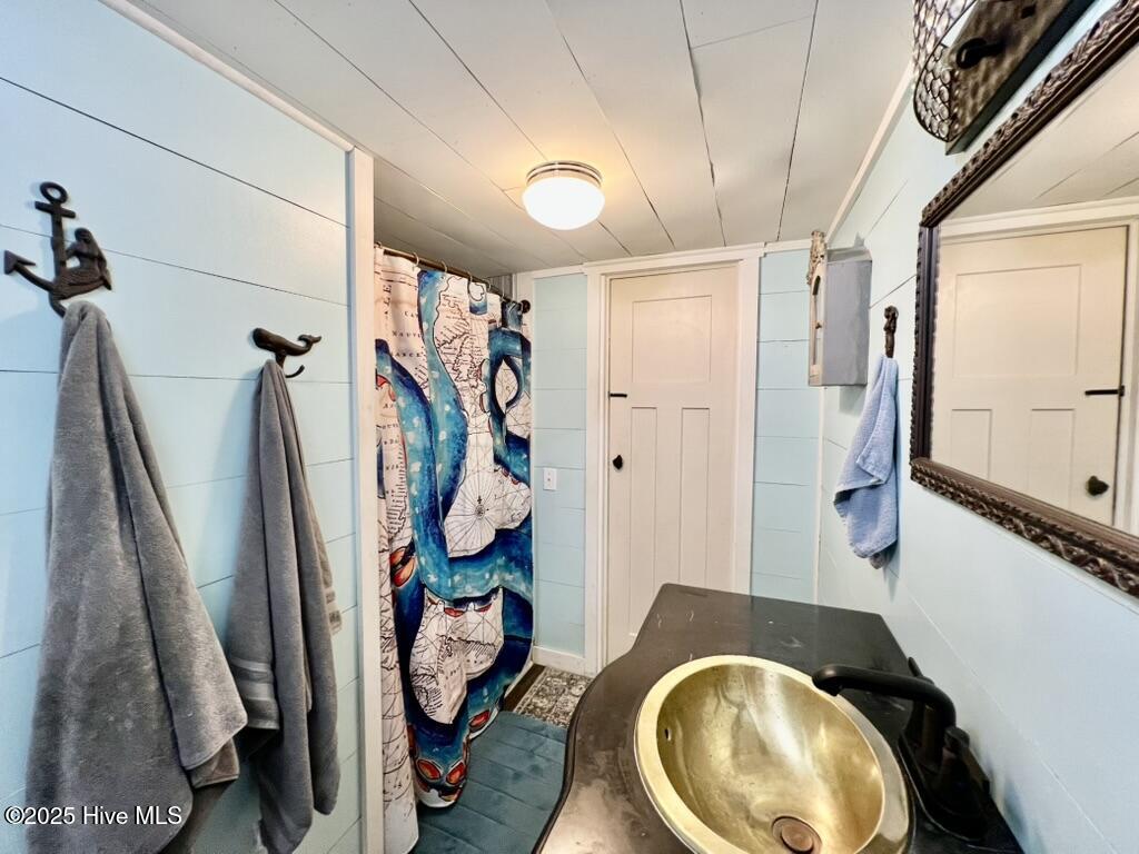 113 Old Farm Road Hampstead, NC 28443 - Photo 11 of 32 Bath