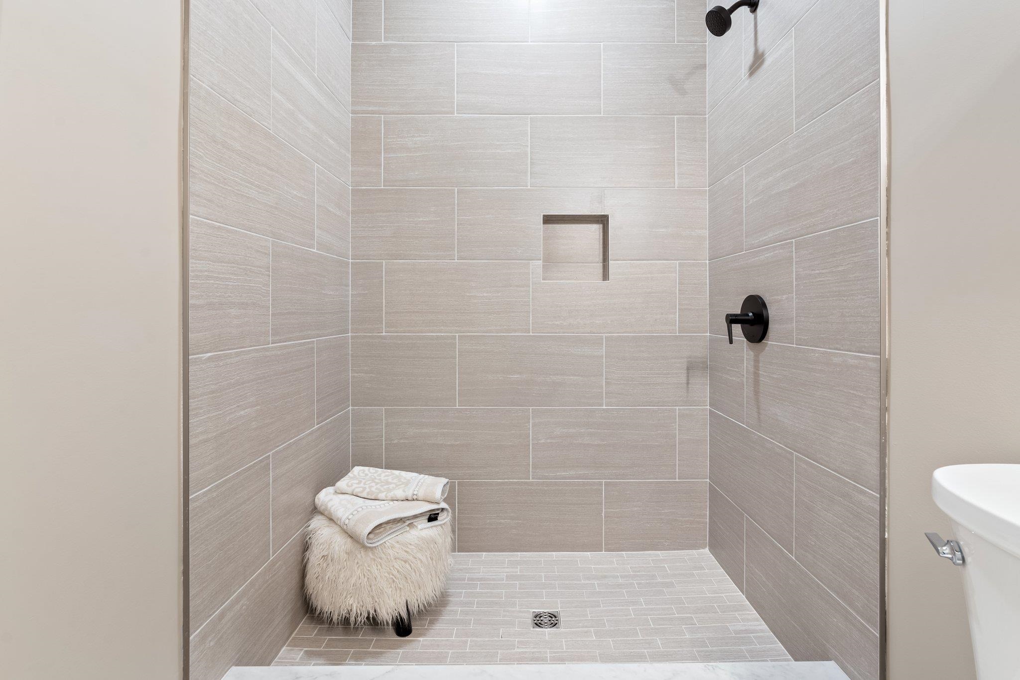 1 A Debbie Lane Amherst, NH 03031 - Photo 18 of 23