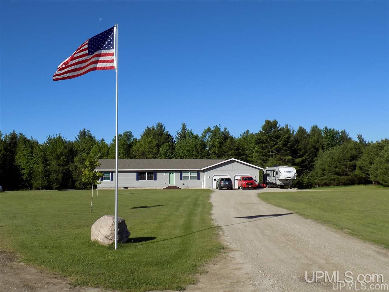 9241 W Erickson Road Manistique, MI 49854 - Photo 2 of 50 Gallery Image 2