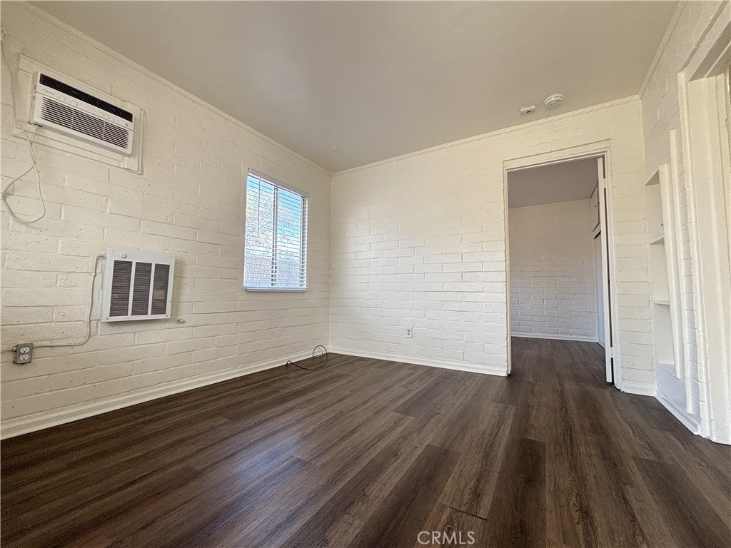 3447 4th Street, Unit 2 Riverside, CA 92501 - Photo 4 of 7 Gallery Image 4